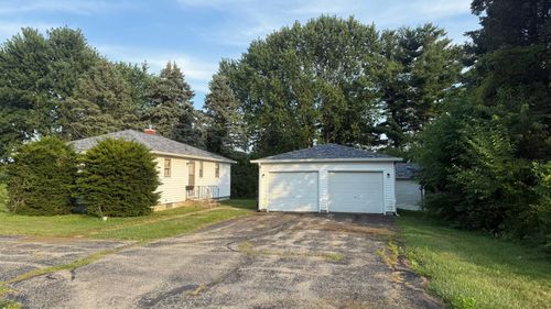 414 E State Road 2, Valparaiso, IN, 46383-9706 | Card Image