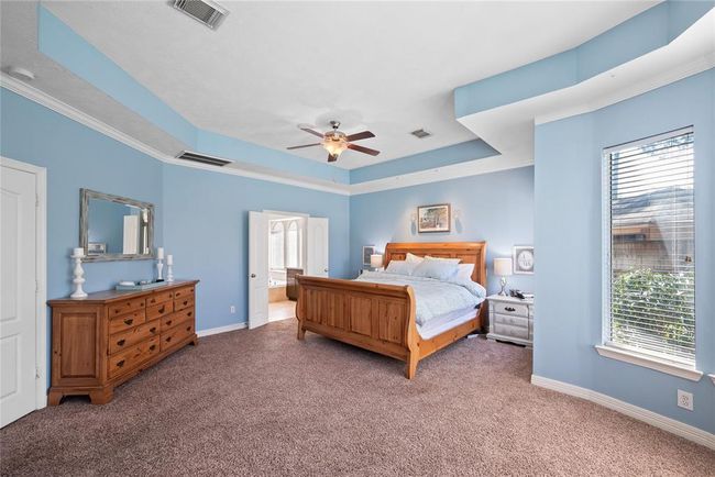 9519 Woodcliff Lake Dr, House other with 5 bedrooms, 5 bathrooms and 4 parking in Spring TX | Image 18