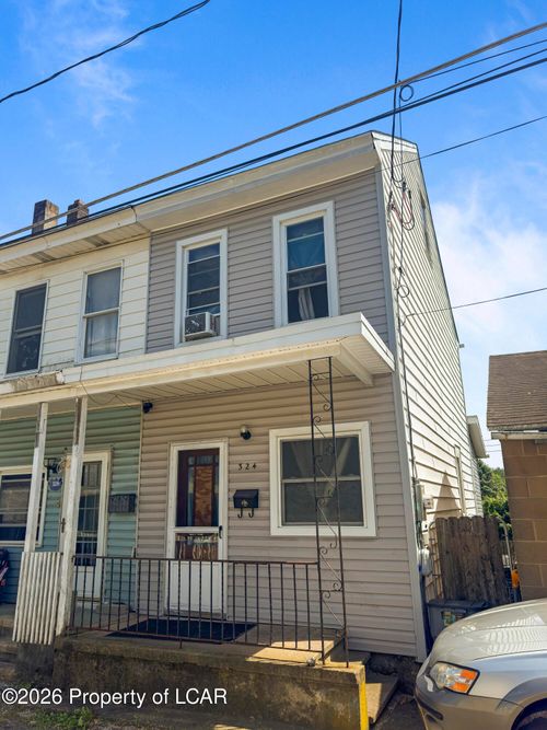 324 E Arlington St, Shenandoah, PA, 17976-1804 | Card Image