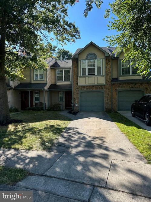 7 Claver Hill Way, Mount Laurel, NJ, 08054-2646 | Card Image