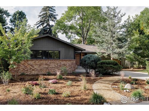 1112 Robertson St, Fort Collins, CO, 80524-3923 | Card Image