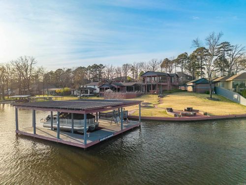 203 Gregory Dr, Hot Springs, AR, 71913-8966 | Card Image