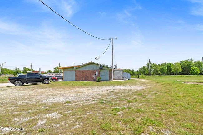 1300 N Main St, Home with 0 bedrooms, 0 bathrooms and null parking in South West City MO | Image 22