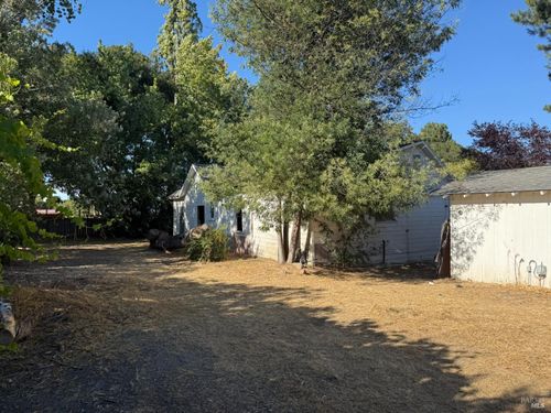 601 Snow Rd, Sebastopol, CA, 95472-5019 | Card Image