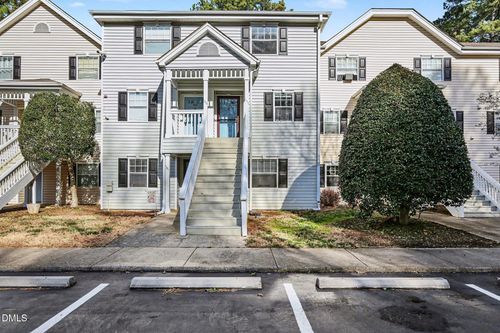 111 Scott Ln, Chapel Hill, NC, 27514-1584 | Card Image