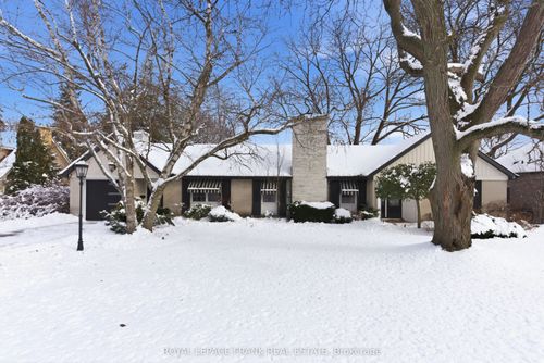 739 Masson St, Oshawa, ON, L1G5A7 | Card Image