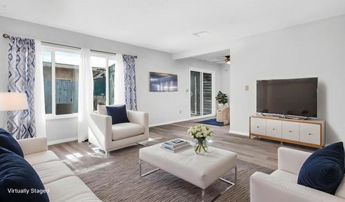 68123 Calle Las Tiendas, Desert Hot Springs, CA, 92240-6435 | Card Image