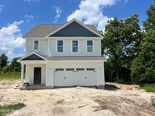 105 Dole Ct, Richlands, NC, 28574-6414 | Card Image