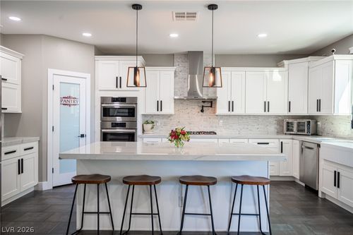 5432 Pride Mountain St, North Las Vegas, NV, 89031-7851 | Card Image