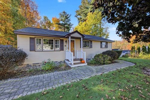 6 Waterville Drive, Merrimack, NH, 03054 | Card Image
