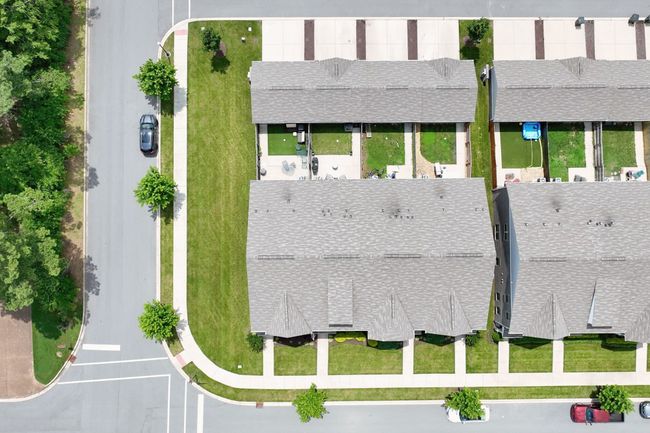 2004 Hardwick Ln, Townhouse with 3 bedrooms, 3 bathrooms and 2 parking in Gallatin TN | Image 41
