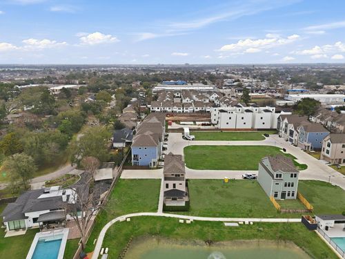 8707 Padua Ln, Houston, TX, 77001 | Card Image