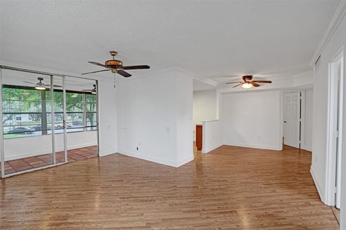 201-9351 Lime Bay Blvd, Tamarac, FL, 33321-3435 | Card Image