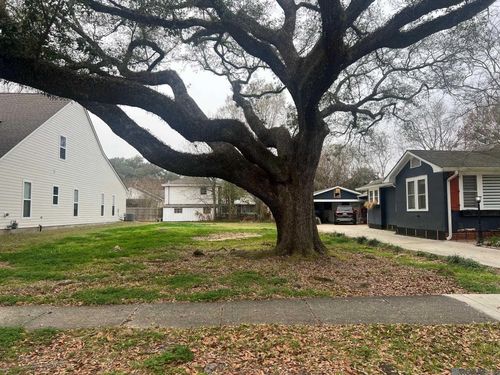 1542 S Eugene St, Baton Rouge, LA, 70808-1000 | Card Image