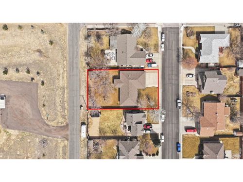 705 Ute St, Fort Morgan, CO, 80701-4064 | Card Image