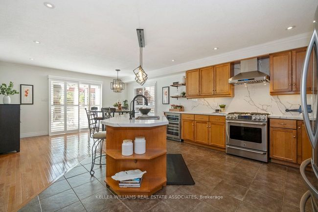 10 Meadowglen Blvd, House other with 4 bedrooms, 4 bathrooms and 2 parking in Georgetown ON | Image 13