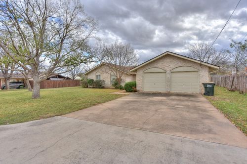 109 Live Oak Drive, Georgetown, TX, 78628 | Card Image