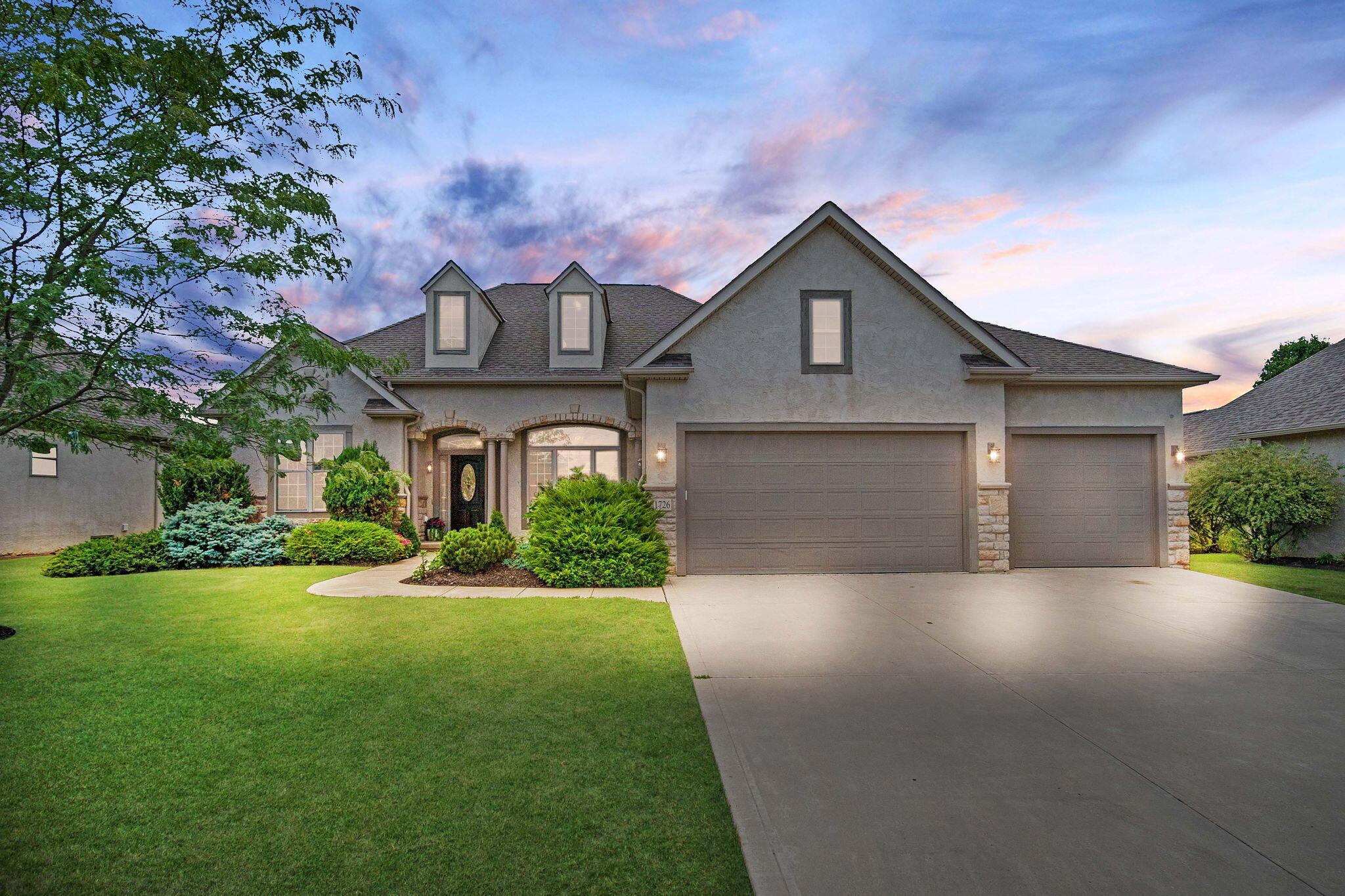 Tuscarora Dr, Grove City, OH 43123