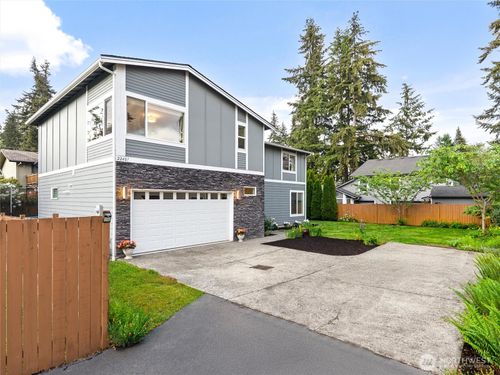 22407 96th Ave W, Edmonds, WA, 98020-4530 | Card Image
