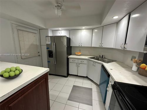 apt-213-3280 Spanish Moss Ter, Lauderhill, FL, 33319-5029 | Card Image