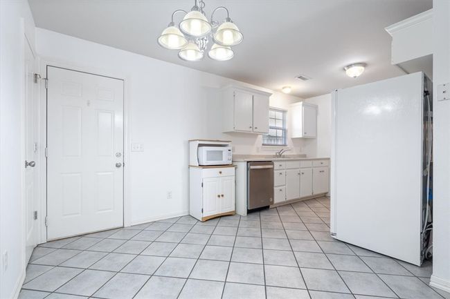 207 Sw D St, House other with 3 bedrooms, 2 bathrooms and null parking in Bentonville AR | Image 20