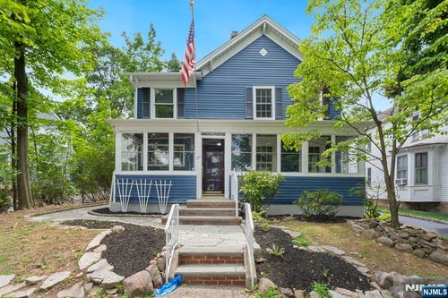 120 2nd St, South Orange, NJ, 07079-1852 | Card Image