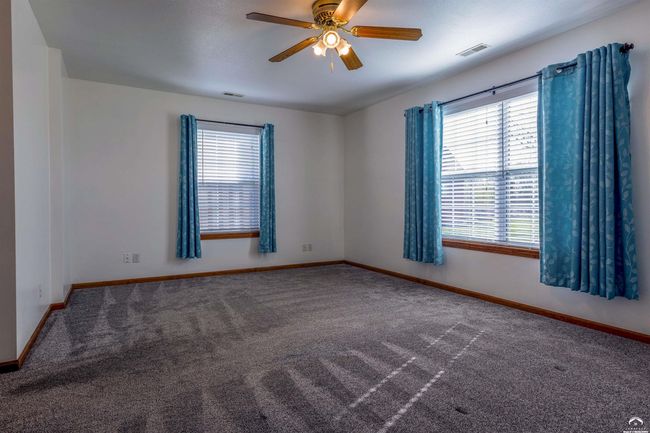 1306 S Raintree Dr, House other with 3 bedrooms, 2 bathrooms and null parking in Tonganoxie KS | Image 10