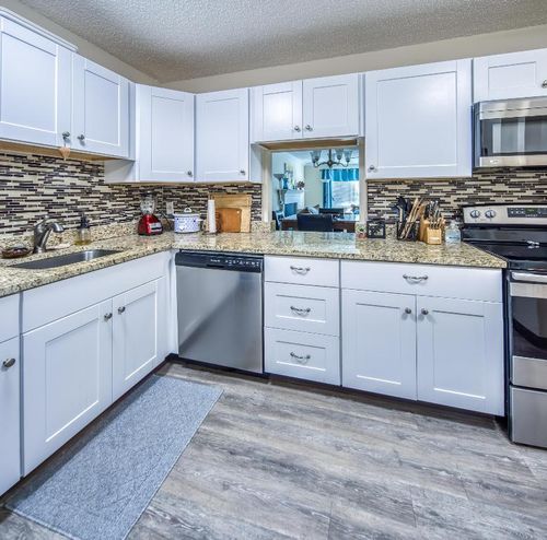 205-1516 S Lakeside Dr, Lake Worth Beach, FL, 33460-5884 | Card Image