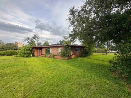 2595 Beech St, Beaumont, TX, 77702-1308 | Card Image