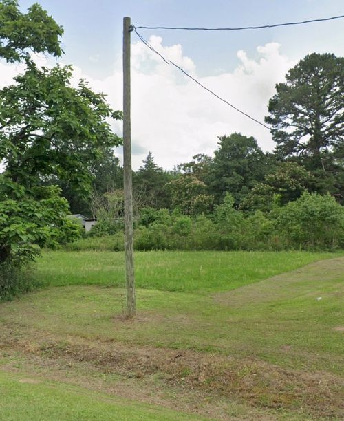 2202 E Avenue B, Hooks, TX, 75561 | Card Image