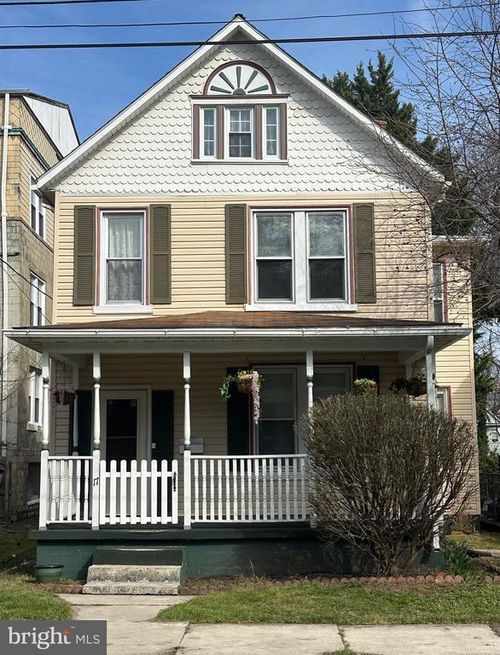 17 N Chase St, CUMBERLAND, MD, 21502-2864 | Card Image