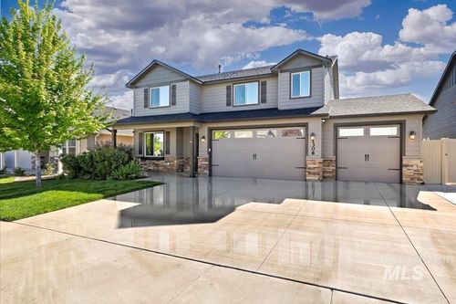 1306 N Warm River Ave, Kuna, ID, 83634-2038 | Card Image