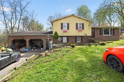 44301 Metz Road, Columbiana, OH, 44408 | Card Image