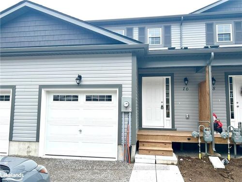 16 Nicole Park Pl, Bracebridge, ON, P1L0C8 | Card Image