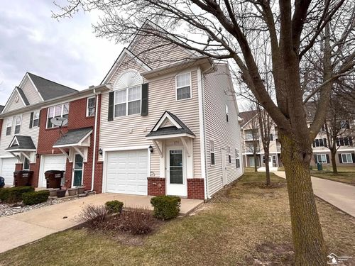 179 Timberbrook Ln, Dundee, MI, 48131-8638 | Card Image