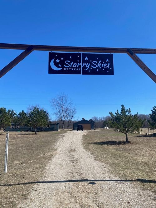 11930 State Rd, Cadillac, MI, 49601-8611 | Card Image