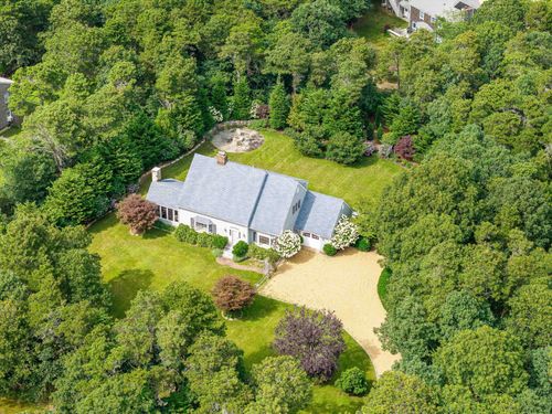 16 Old Dunham'S Corner Way, Edgartown, MA, 02539 | Card Image