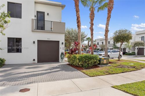 541 Sw 91st Ct, Miami, FL, 33174-2366 | Card Image