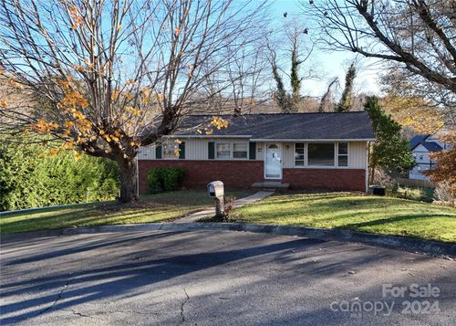 84 Debra Lane, Asheville, NC, 28806 | Card Image