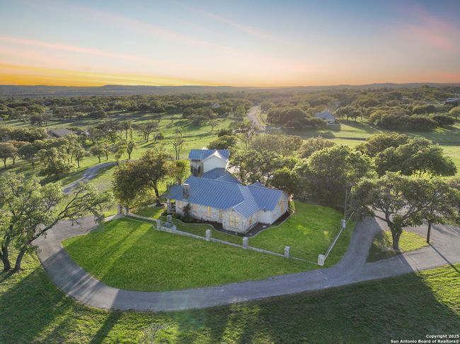70 Cleo Ln, House other with 4 bedrooms, 4 bathrooms and null parking in Boerne TX | Image 63