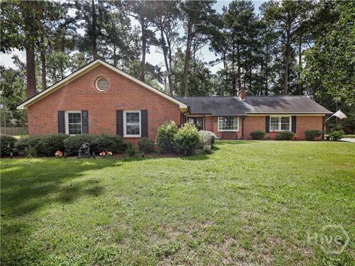 205 W 4th St, Springfield, GA, 31329-4166 | Card Image