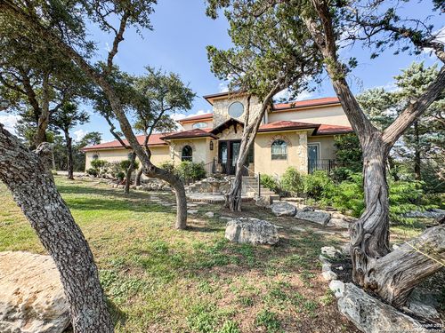 2000 Village Oak, Canyon Lake, TX, 78133-6000 | Card Image