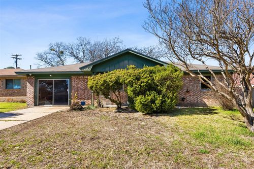 3003 Kim Street, Bryan, TX, 77803 | Card Image