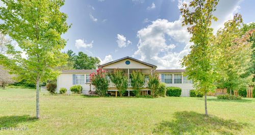 207 4th St, Corryton, TN, 37721-5031 | Card Image
