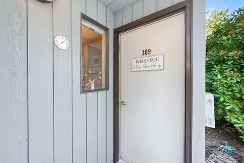 apt-309-7806 Birch Bay Dr, Blaine, WA, 98230-9039 | Card Image