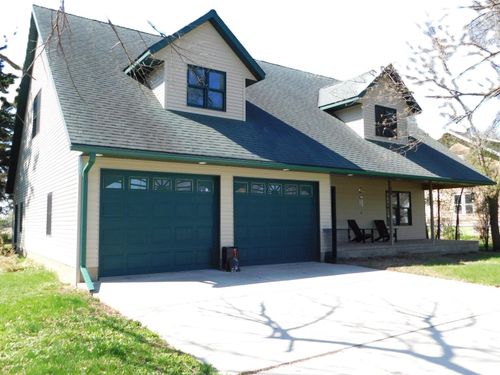 79 1st Ave S, Wood Lake, MN, 56297-1457 | Card Image