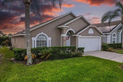 16716 Rolling Green Drive, House other with 4 bedrooms, 2 bathrooms and null parking in Clermont FL | Image 1