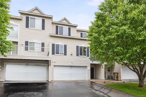 3864 Abercrombie Ln, Stillwater, MN, 55082-4285 | Card Image