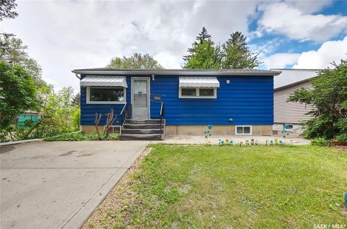 426 Robinson St, Regina, SK, S4R3R4 | Card Image
