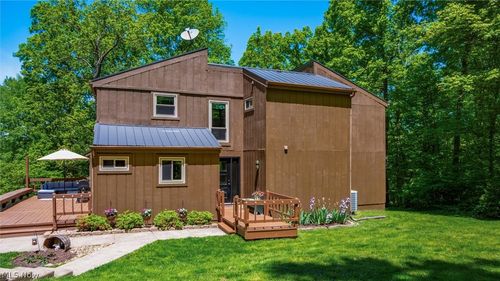 10383 Twin Oaks Dr, Cambridge, OH, 43725-9274 | Card Image